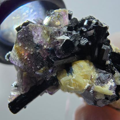 Bunte Phantom Fluorit, Schörl Turmalin, Hyalit Opal, Muskovit Erongo Namibia 38*29*21mm #13332