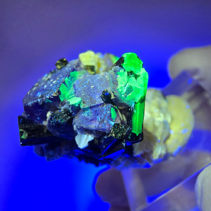 Bunte Phantom Fluorit, Schörl Turmalin, Hyalit Opal, Muskovit Erongo Namibia 38*29*21mm #13332