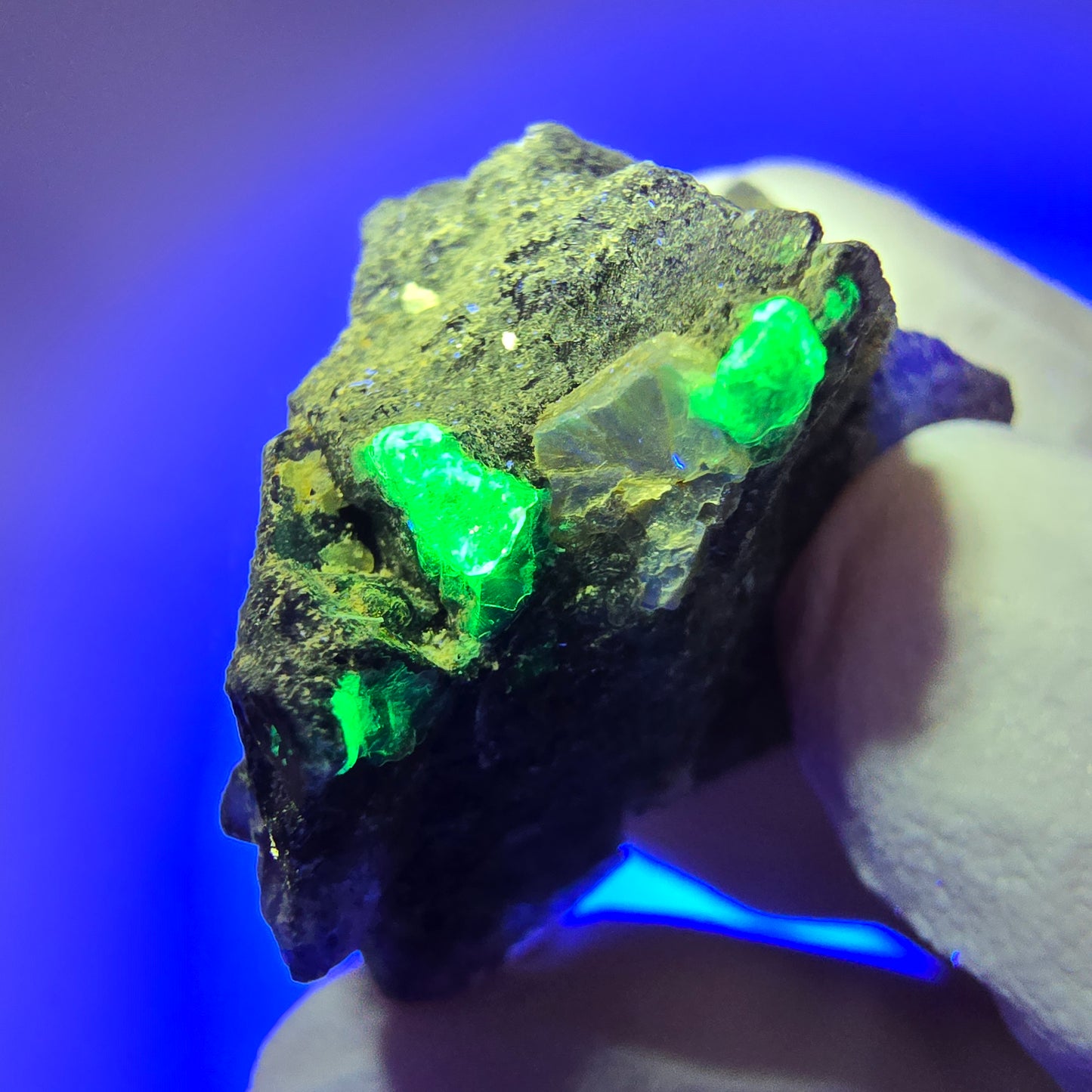 Bunte Phantom Fluorit, Hyalit Opal Stufe Erongo Namibia 33*26*18mm #13334