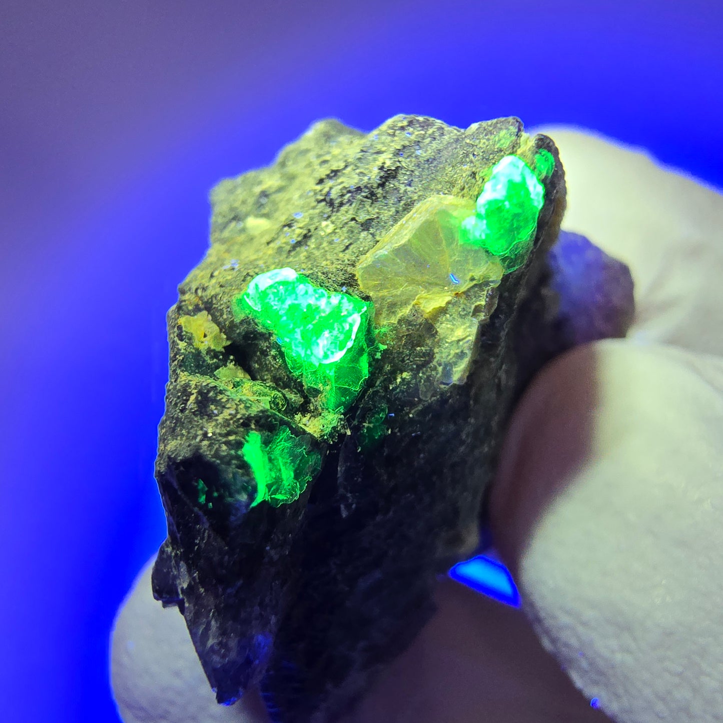 Bunte Phantom Fluorit, Hyalit Opal Stufe Erongo Namibia 33*26*18mm #13334