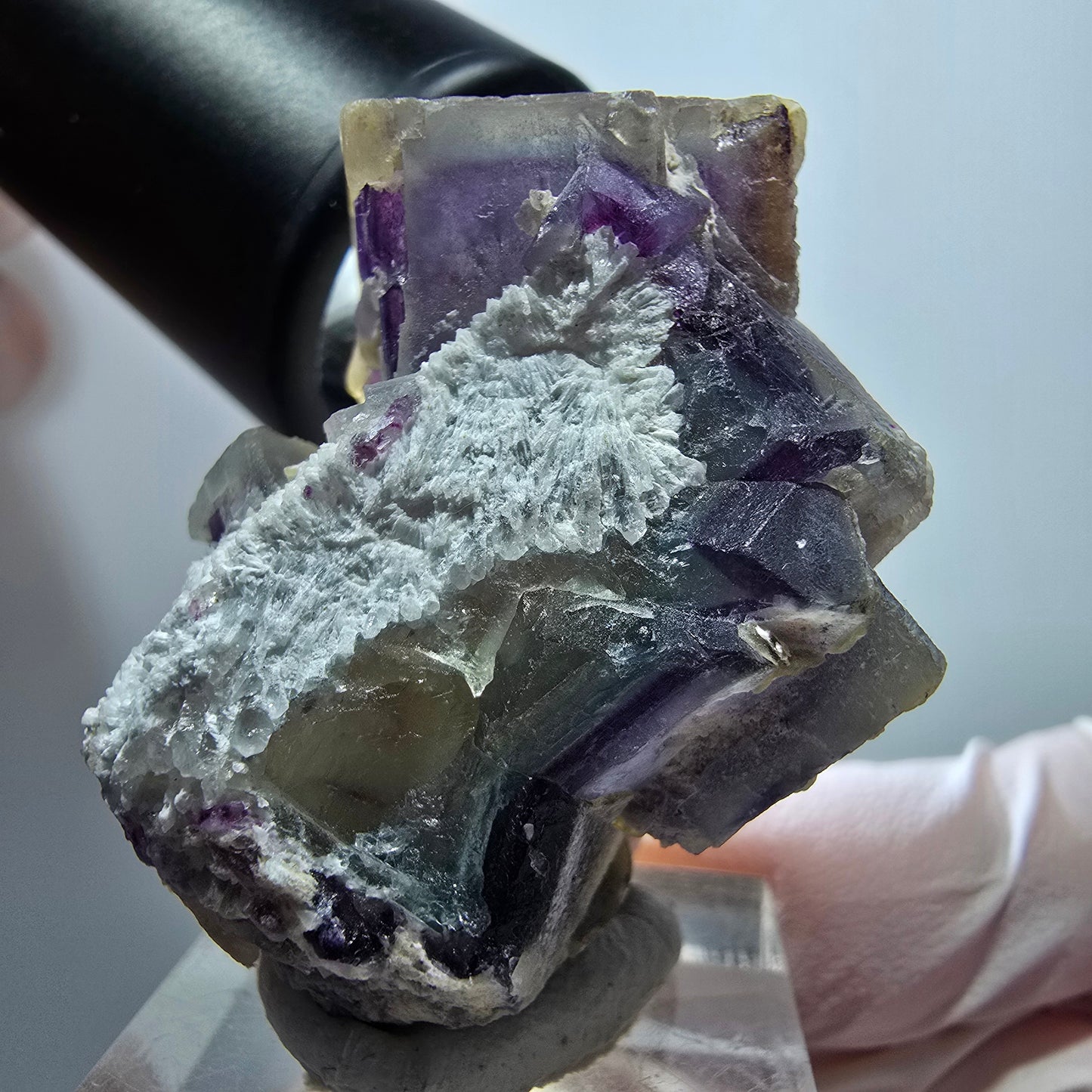 Seltene Phantom Fluorit Würfel auf Quarz Stufe, grün lila Omehane, Namibia 41*33*29mm #13353
