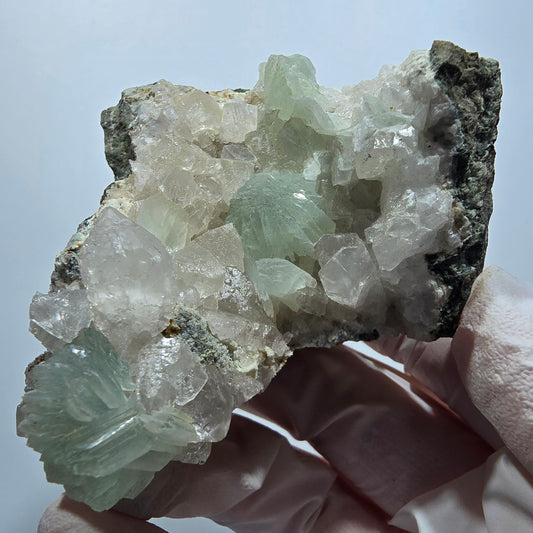 Prehnit Kugel, Calcit Würfel, Quarz auf Matrix Goboboseb, Namibia 56*52*43mm #13356