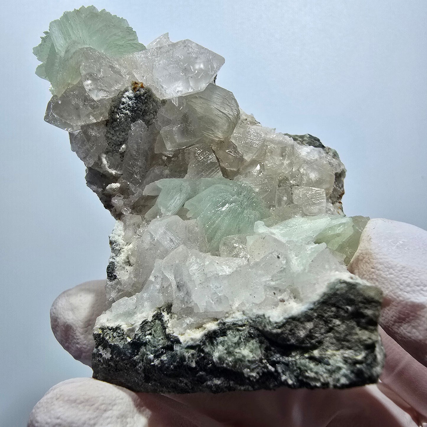 Prehnit Kugel, Calcit Würfel, Quarz auf Matrix Goboboseb, Namibia 56*52*43mm #13356