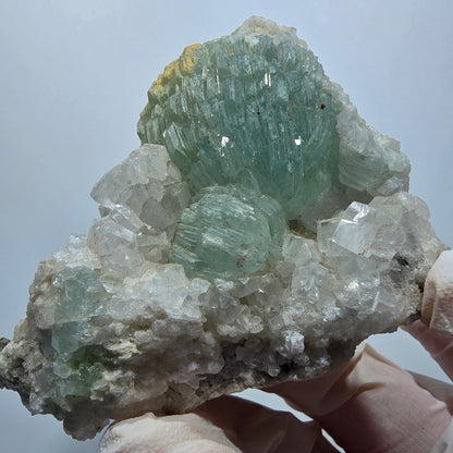 Prehnit Kugel, Calcit Würfel, Quarz auf Matrix Goboboseb, Namibia 77*59*35mm #13357