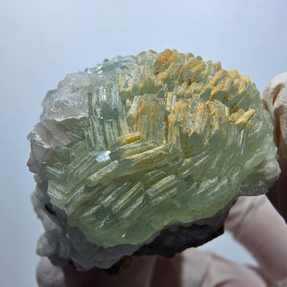 Prehnit Kugel, Calcit Würfel, Quarz auf Matrix Goboboseb, Namibia 77*59*35mm #13357