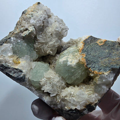Prehnit Kugel, Calcit Würfel, Quarz auf Matrix Goboboseb, Namibia 73*57*54mm #13358