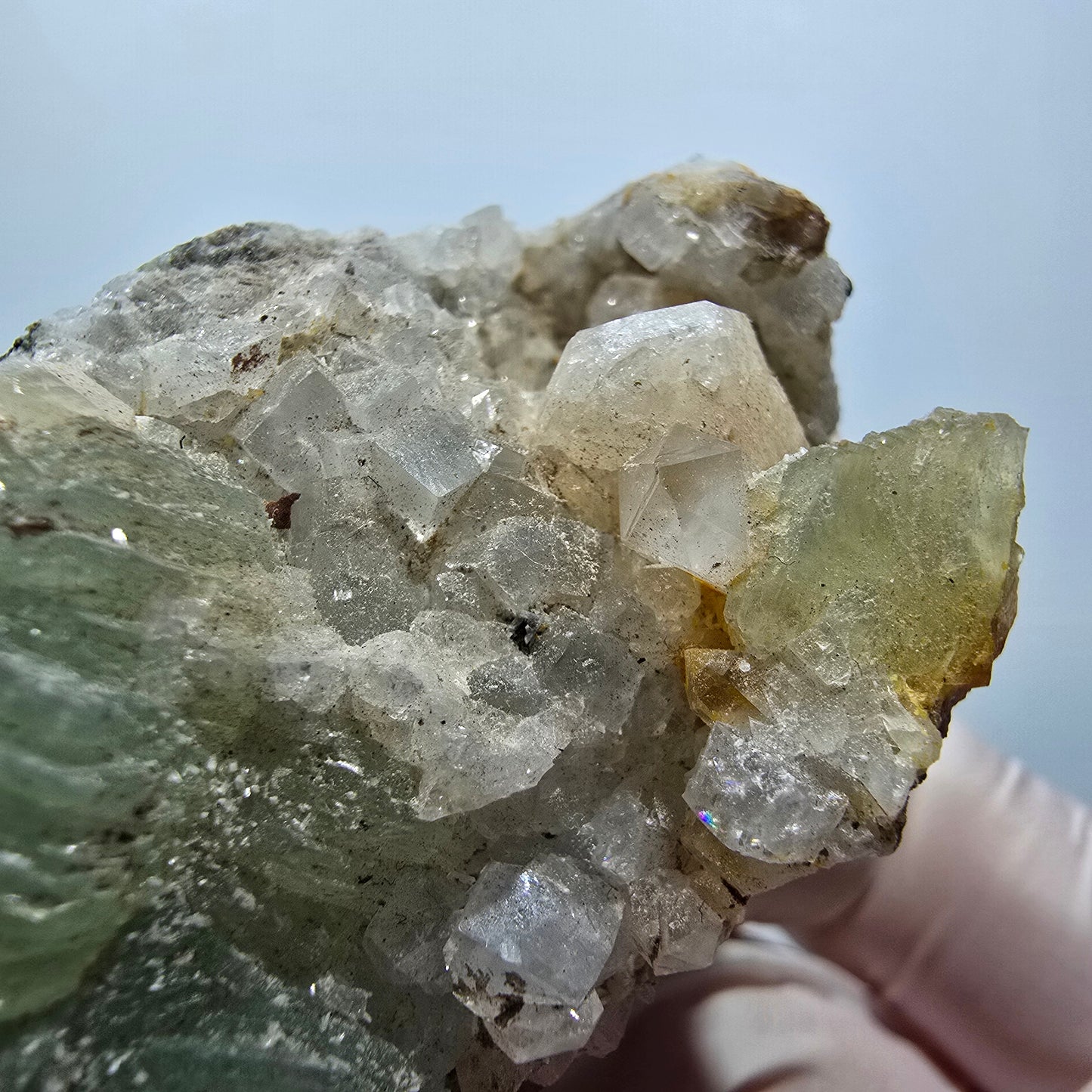 Prehnit Kugel, Calcit Würfel, Quarz auf Matrix Goboboseb, Namibia 67*35*24mm #13359