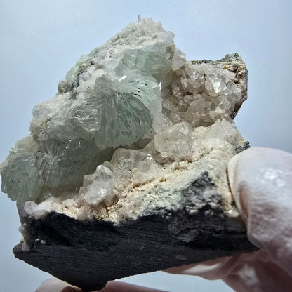 Prehnit Kugel, Calcit Würfel, Quarz auf Matrix Goboboseb, Namibia 72*39*35mm #13361