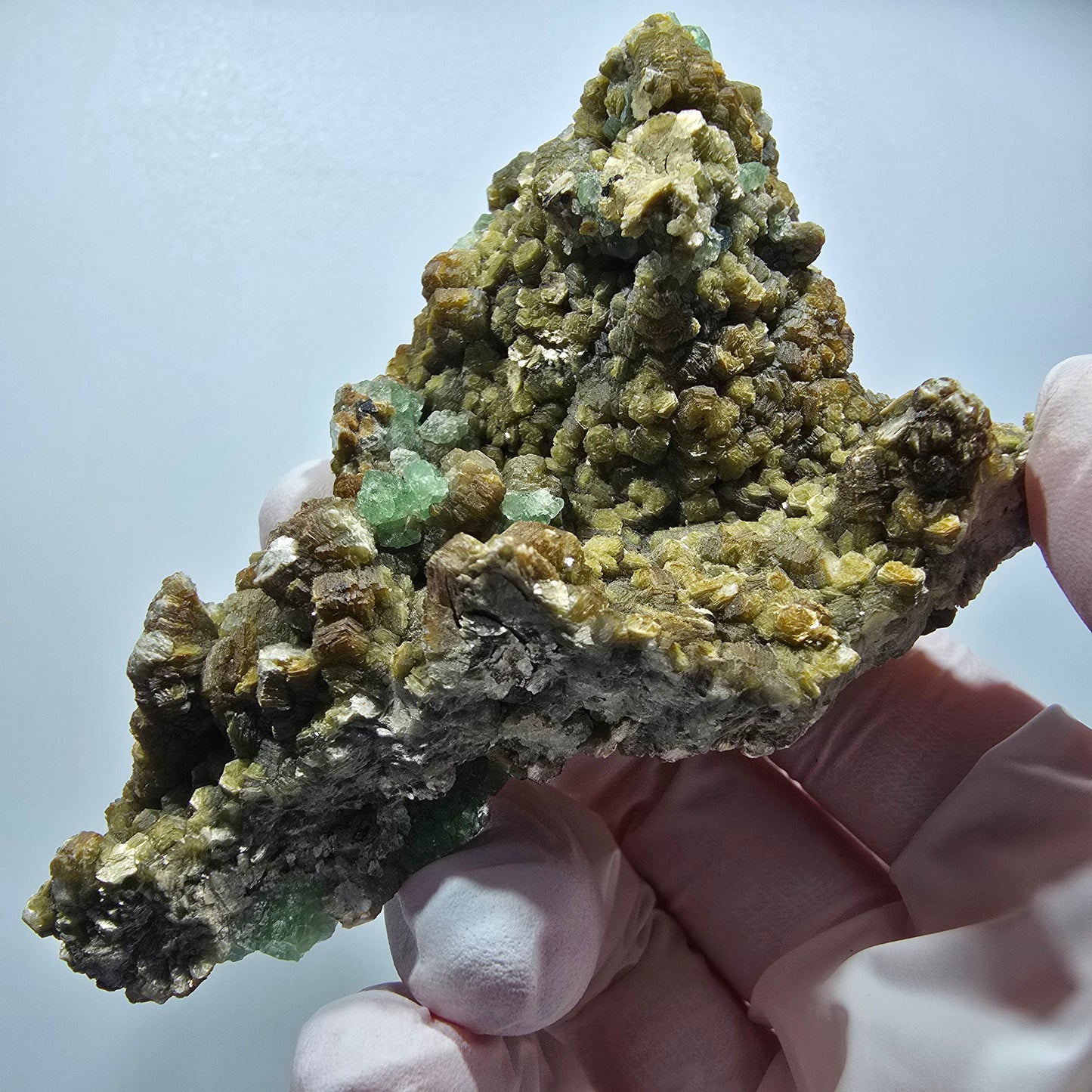 Seltene Phantom Fluorit Würfel, Muskovit Stufe Erongo, Namibia 88*61*38mm #13362