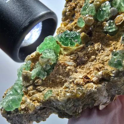 Seltene Phantom Fluorit Würfel, Muskovit Stufe Erongo, Namibia 88*61*38mm #13362