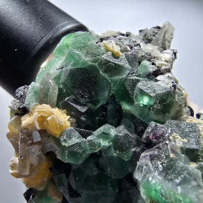 Phantom Fluorit, Rauchquarz, Schörl Turmalin, Hyalit, Muskovit Erongo, Namibia 68*55*51mm #13368