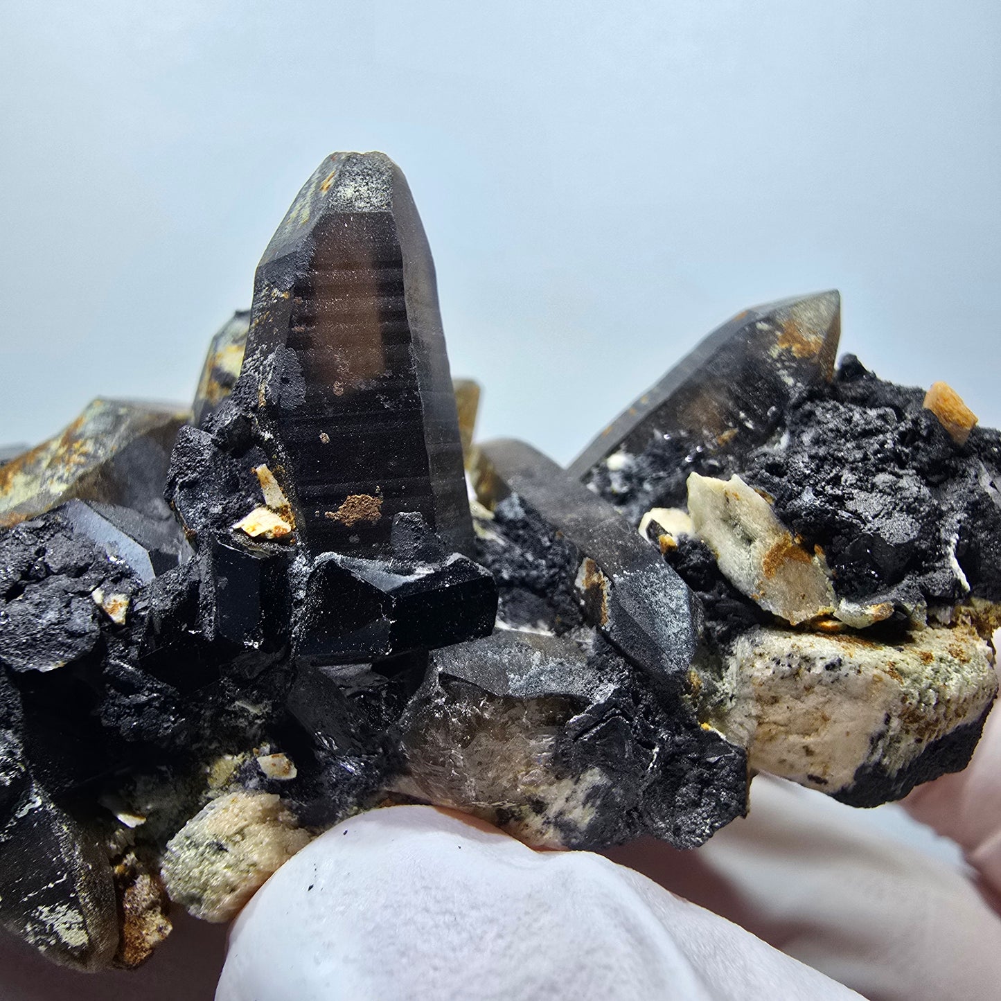 Rauchquarz Doppelender, Schörl Turmalin, Orthoklas Stufe Erongo, Namibia 67*42*35mm #13370