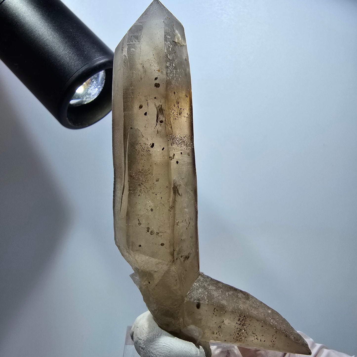Phantom Skelett Rauchquarz Zwilling mit Hyalit Opal Erongo, Namibia 93*51*21mm #13372