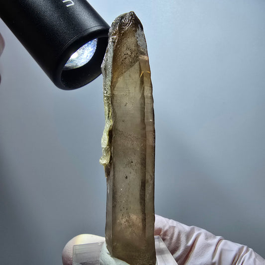 Phantom Skelett Rauchquarz mit Hyalit Opal Erongo, Namibia 71*14*13mm #13381