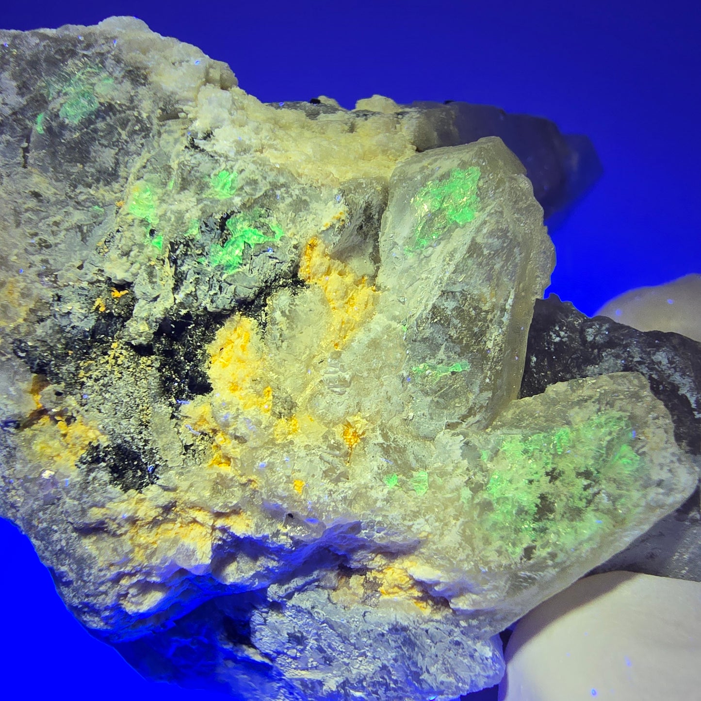 Skelett Rauchquarz, Hyalit Opal, Schörl Turmalin, Orthoklas Erongo, Namibia 91*63*43mm #13382