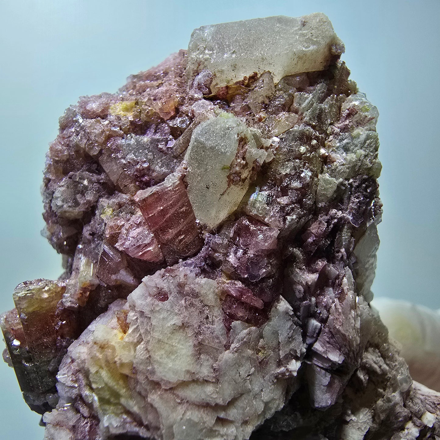 Seltene Turmalin, Elbait auf Quarz Stufe Karibib, Erongo, Namibia 78*53*47mm #13389