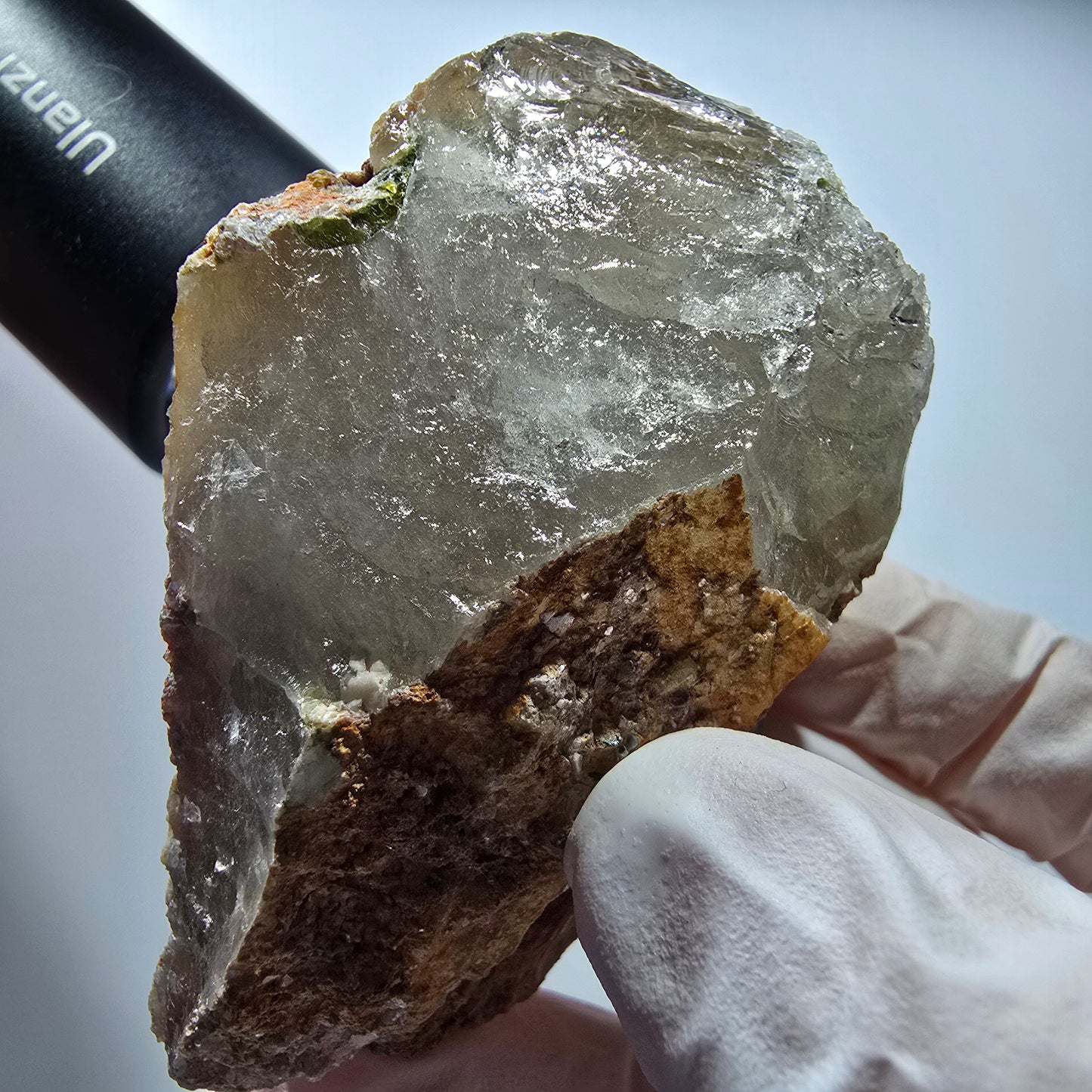 Seltene Turmalin, Verdelith auf Quarz Stufe Karibib, Erongo, Namibia 72*51*38mm #13393