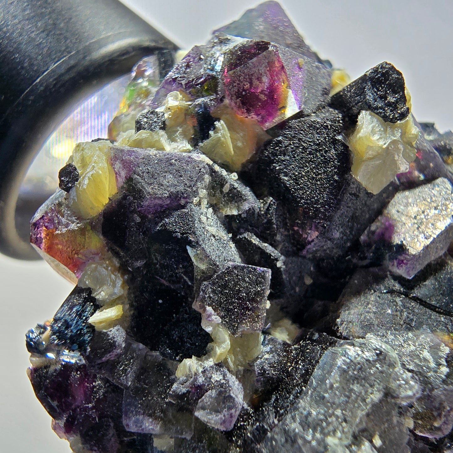 Bunte Phantom Fluorit, Schörl Turmalin, Hyalit Opal, Muskovit Erongo Namibia 53*43*39mm #13395
