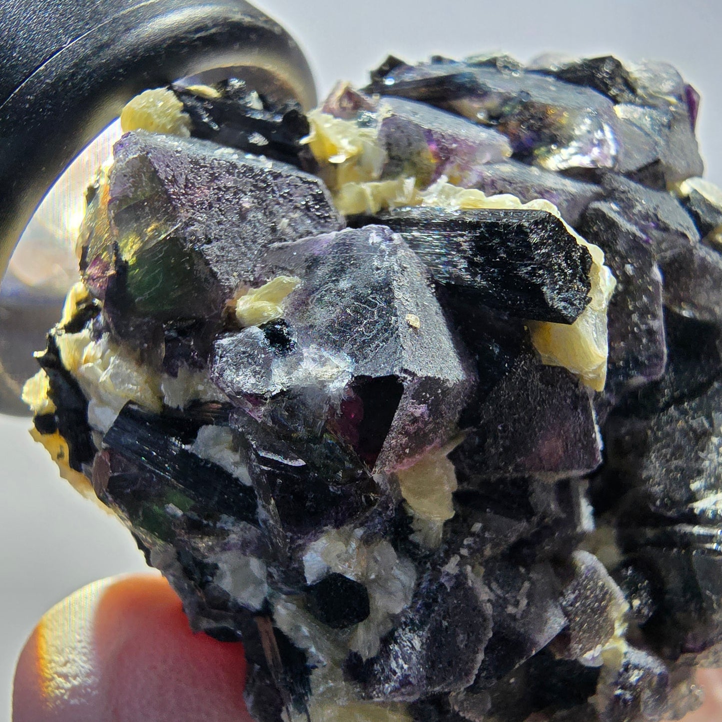 Bunte Phantom Fluorit, Schörl Turmalin, Hyalit Opal, Muskovit Erongo Namibia 53*43*39mm #13395