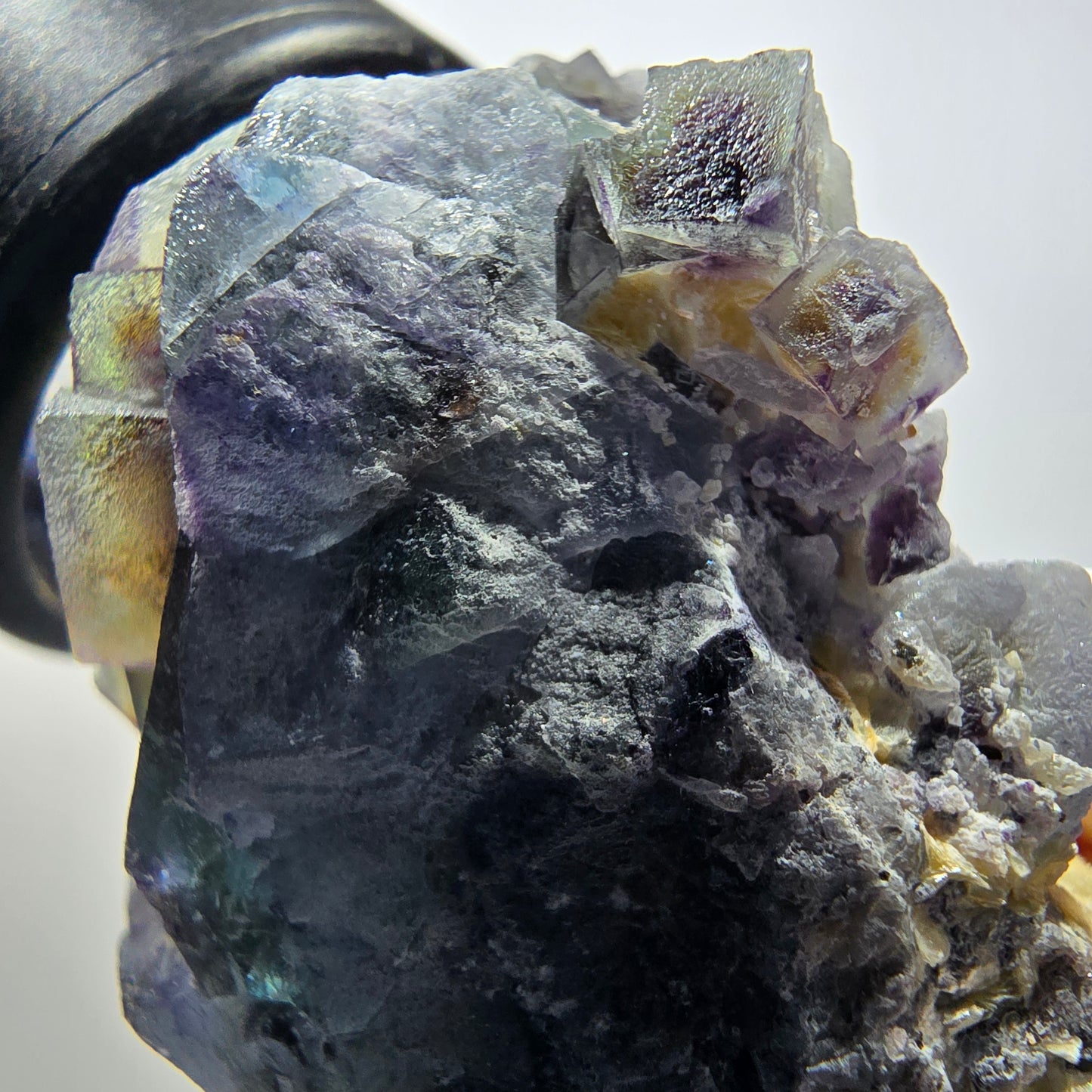 Bunte Phantom Fluorit, Schörl Turmalin, Muskovit Erongo, Namibia 50*34*30mm #13396