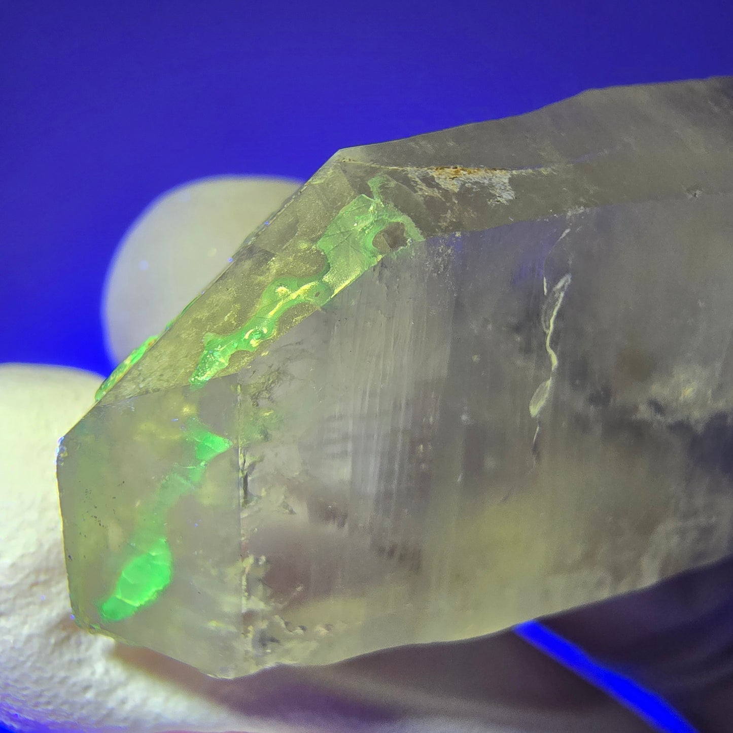Phantom Fluorit, Hyalit Opal auf Skelett Rauchquarz Erongo, Namibia 61*29*19mm #13398