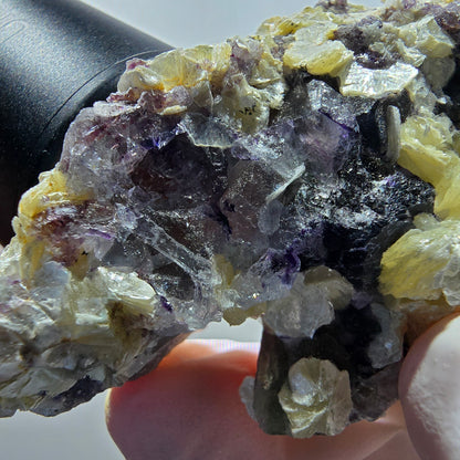 Schöne Phantom Fluorit Würfel, Muskovit Stufe Erongo, Namibia 62*44*30mm #13401