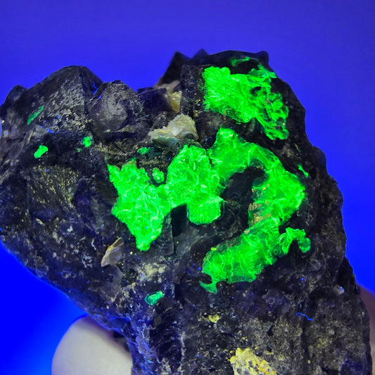 Bunte Phantom Fluorit, Schörl Turmalin, Hyalit Opal, Muskovit Erongo, Namibia 59*39*33mm #13407