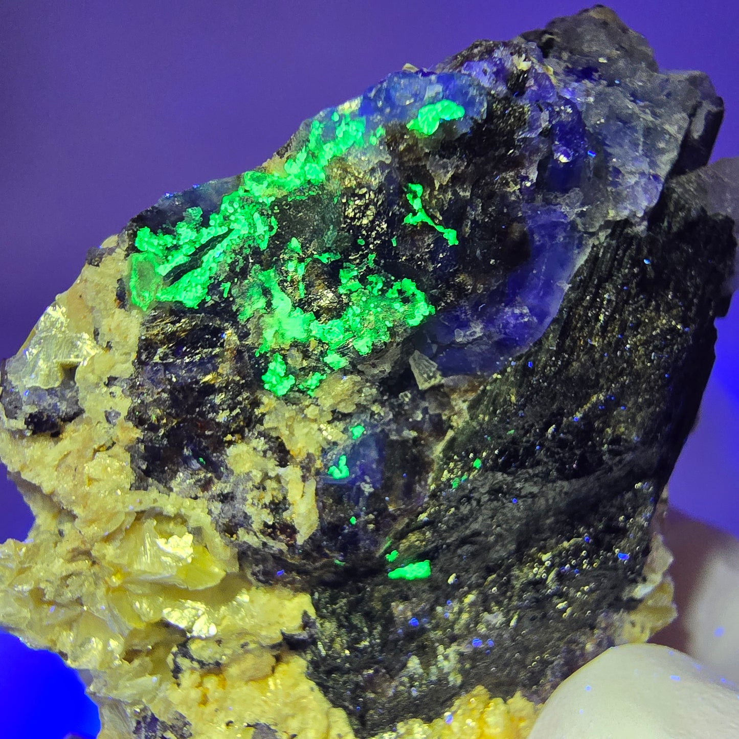 Phantom Fluorit, Schörl Turmalin, Hyalit, Rauchquarz, Muskovit Erongo, Namibia 58*44*28mm #13411