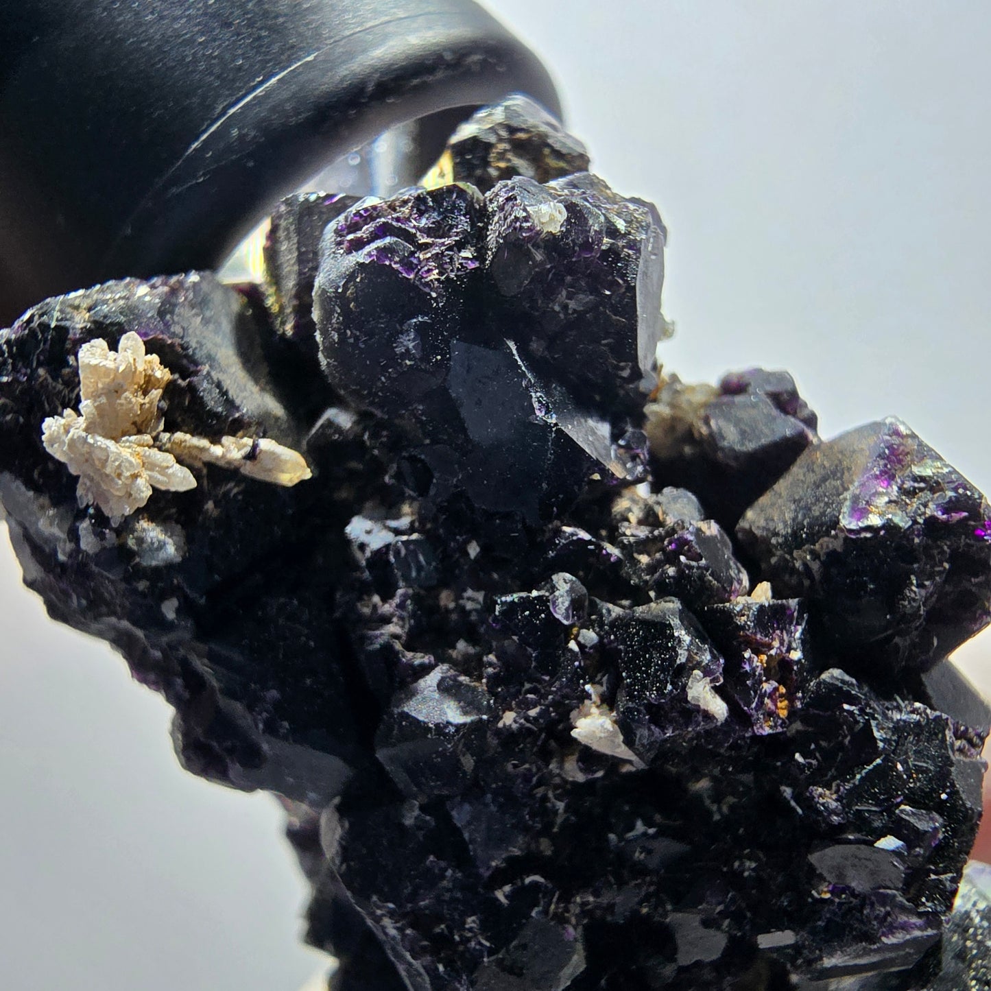 Schöne Fluorit Würfel, Rauchquarz Stufe Erongo, Namibia 53*35*31mm #13413