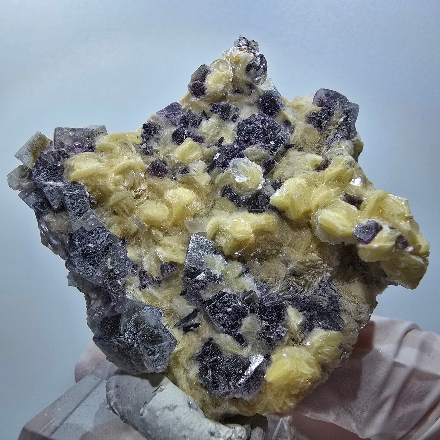 Bunte Phantom Fluorit Würfel, Schörl Turmalin, Muskovit Erongo, Namibia 56*53*22mm #13415