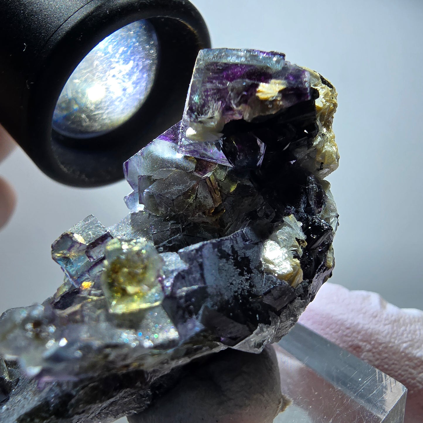 Bunte Phantom Fluorit, Schörl Turmalin, Hyalit Opal, Muskovit Erongo, Namibia 56*37*25mm #13419