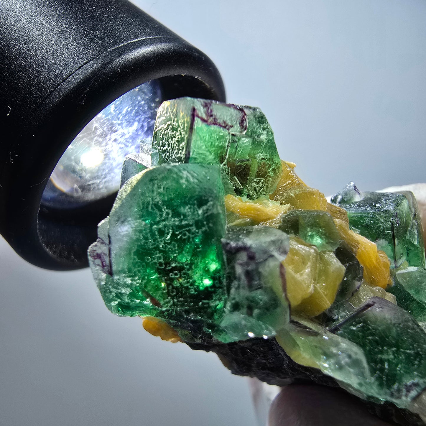 Seltene Phantom Fluorit Würfel, Muskovit Stufe Erongo, Namibia 49*31*24mm #13420