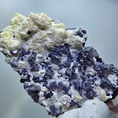 Bunte Phantom Fluorit, Schörl Turmalin, Hyalit Opal, Muskovit Erongo, Namibia 55*33*15mm #13423