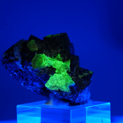 Fluorite fantôme colorée, Tourmaline noire, Opale hyalite, Muscovite Erongo, Namibie 46*37*30mm #13465
