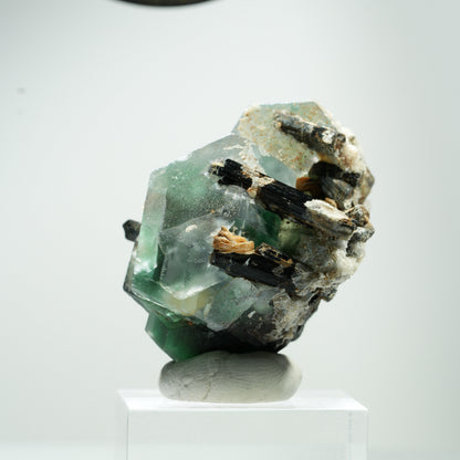 Phantom Fluorit hexagonal, Schörl Turmalin, Muskovit Erongo, Namibia 41*32*29mm #13468