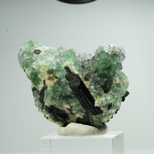 Phantom Fluorit Würfel, Schörl Turmalin, Muskovit Erongo, Namibia 49*43*30mm #13470