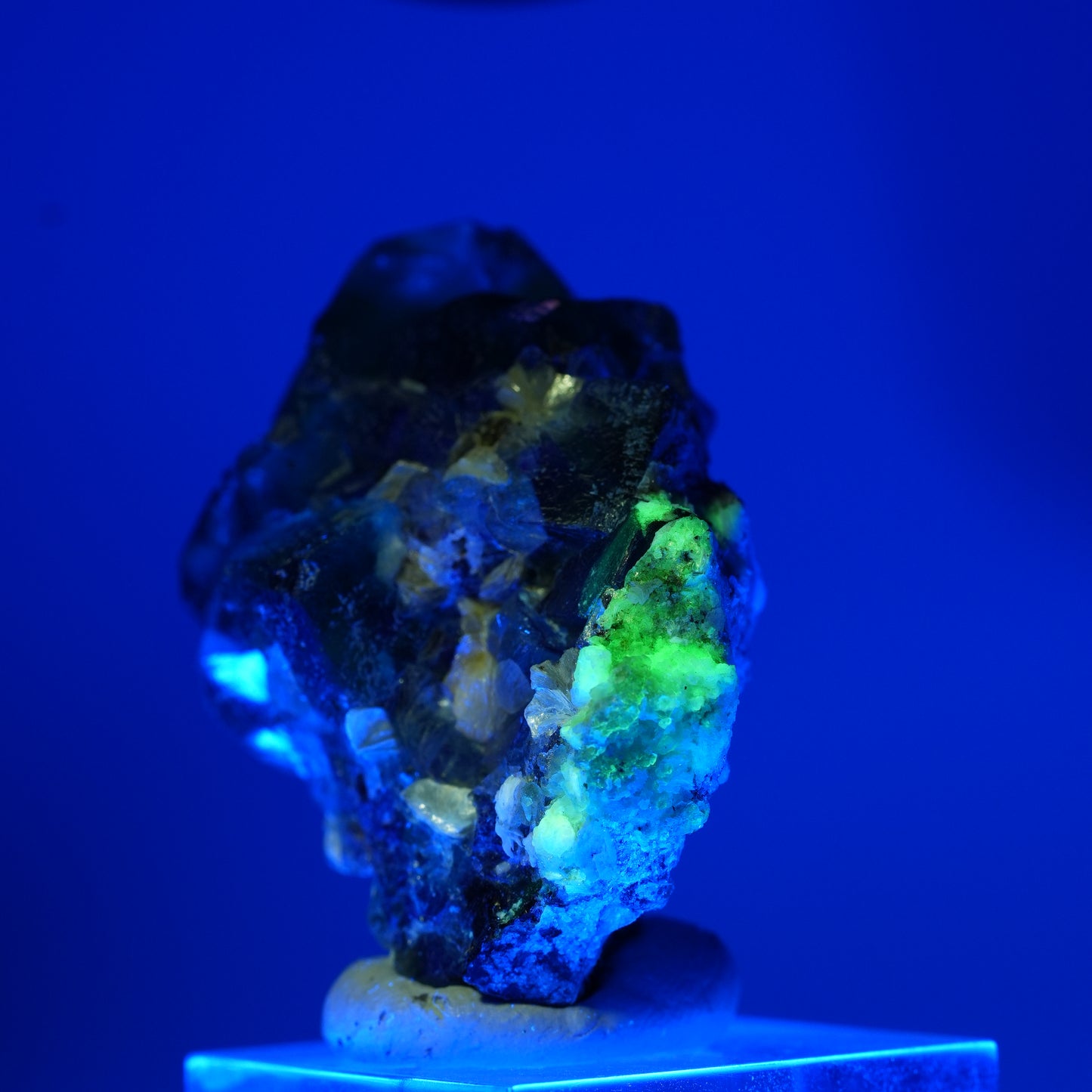 Phantom Fluorit, Schörl Turmalin, Hyalit Opal, Muskovit Erongo, Namibia 45*34*28mm #13471
