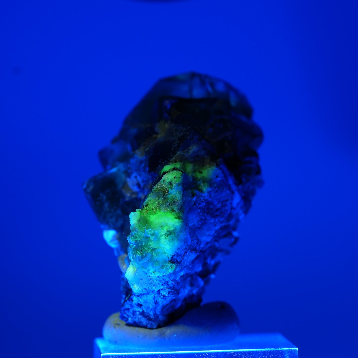 Phantom Fluorit, Schörl Turmalin, Hyalit Opal, Muskovit Erongo, Namibia 45*34*28mm #13471