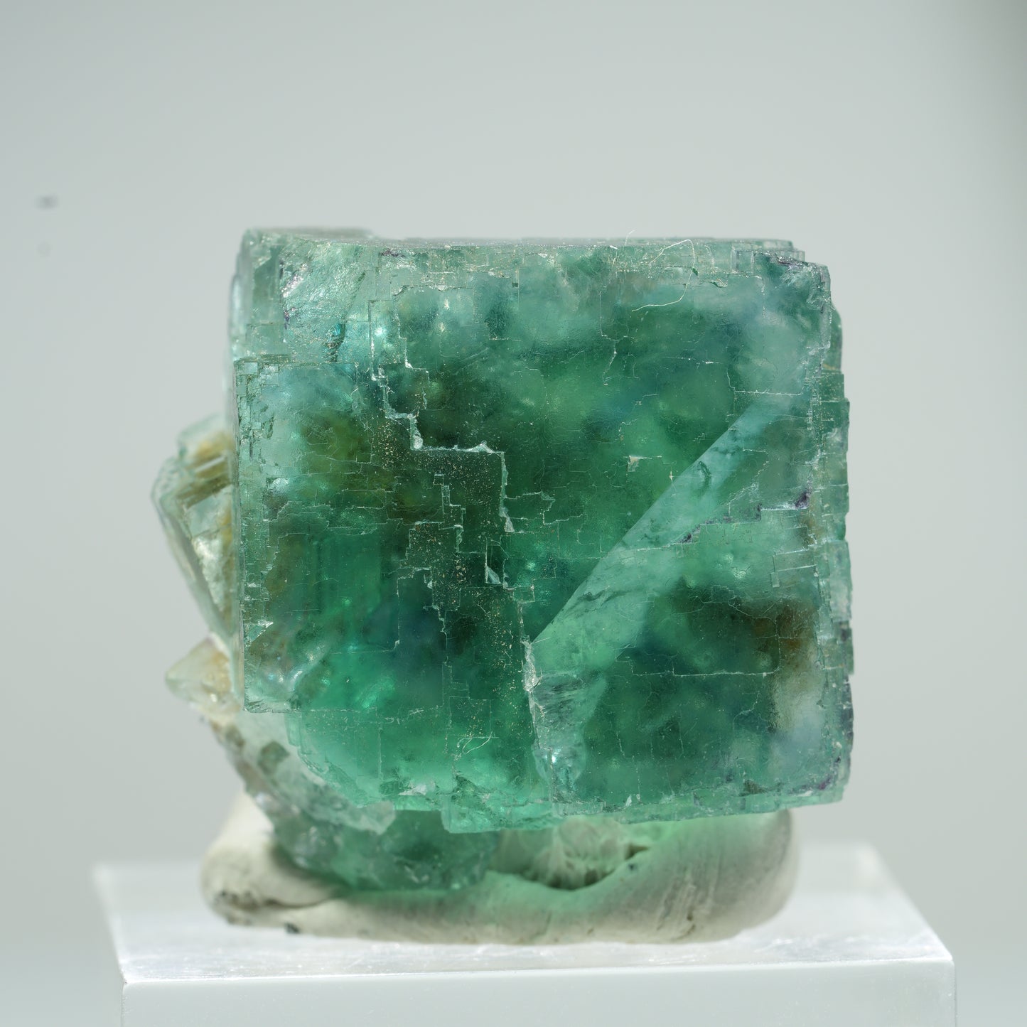Seltene Phantom Fluorit Würfel Stufe, grün Erongo, Namibia 25*24*22mm #13474