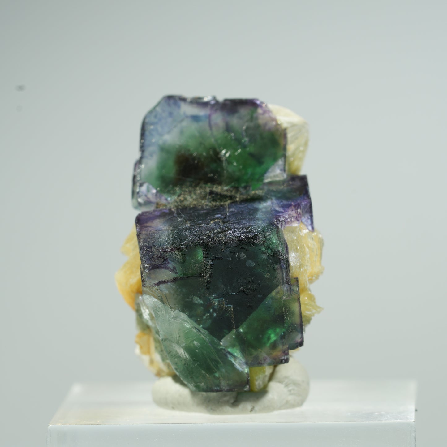 Seltene Phantom Fluorit Würfel, Muskovit Stufe Erongo, Namibia 24*17*17mm #13476