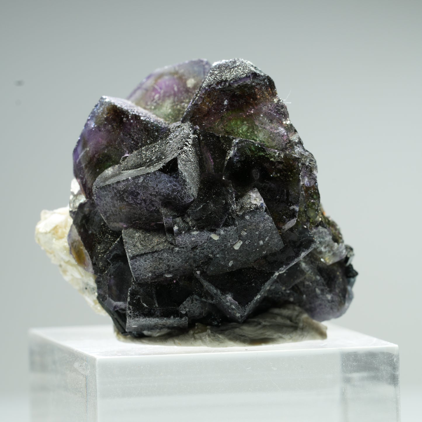 Bunte Phantom Fluorit Würfel, Schörl Turmalin, Muskovit Erongo, Namibia 35*12*11mm #13482