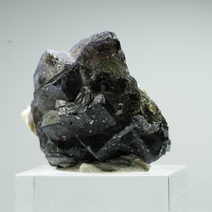Bunte Phantom Fluorit Würfel, Schörl Turmalin, Muskovit Erongo, Namibia 35*12*11mm #13482