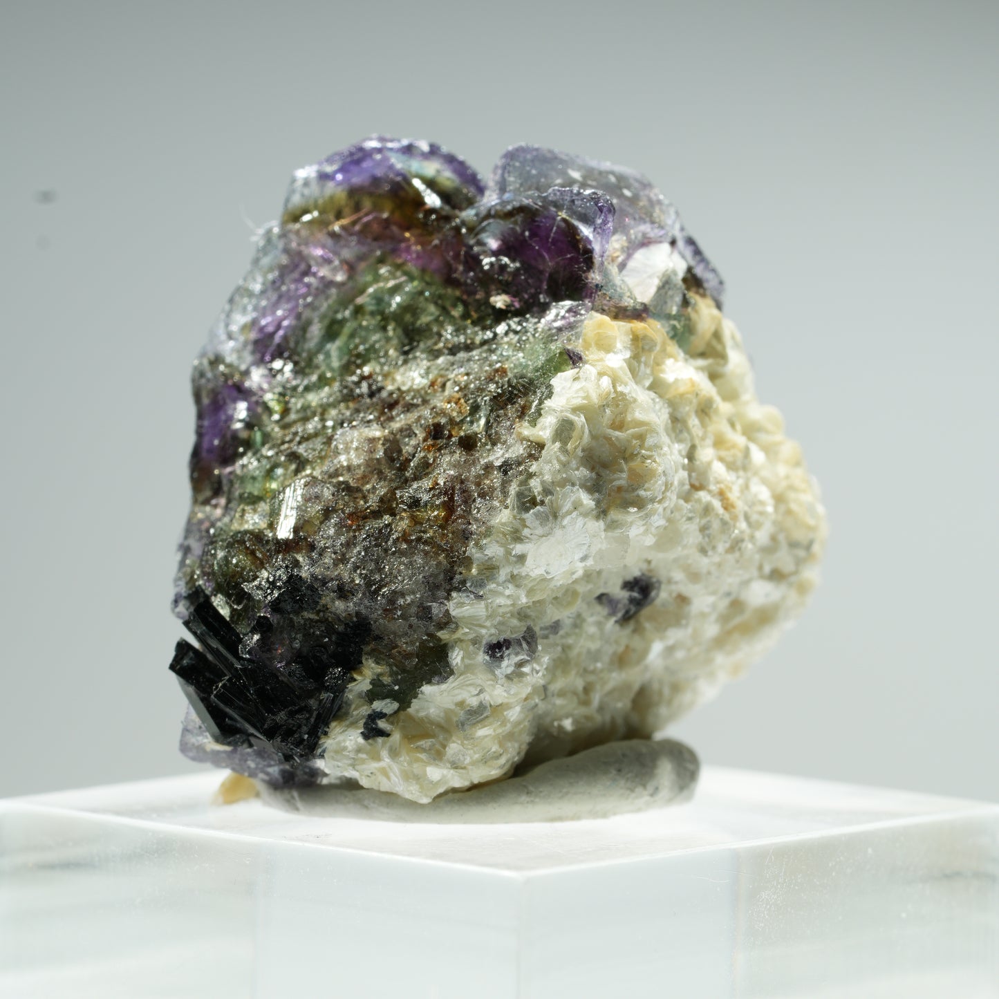 Bunte Phantom Fluorit Würfel, Schörl Turmalin, Muskovit Erongo, Namibia 35*12*11mm #13482