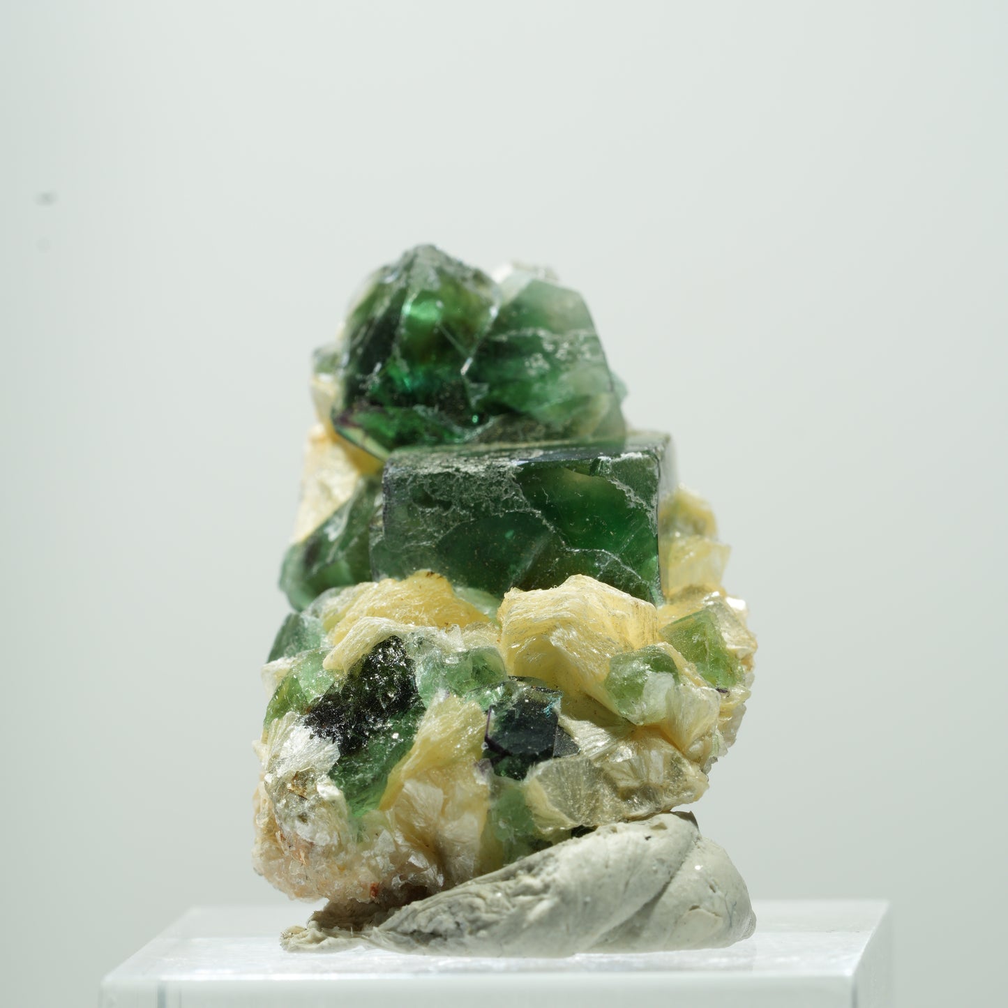 Seltene Phantom Fluorit Würfel, Muskovit Stufe Erongo, Namibia 17*11*8mm #13487