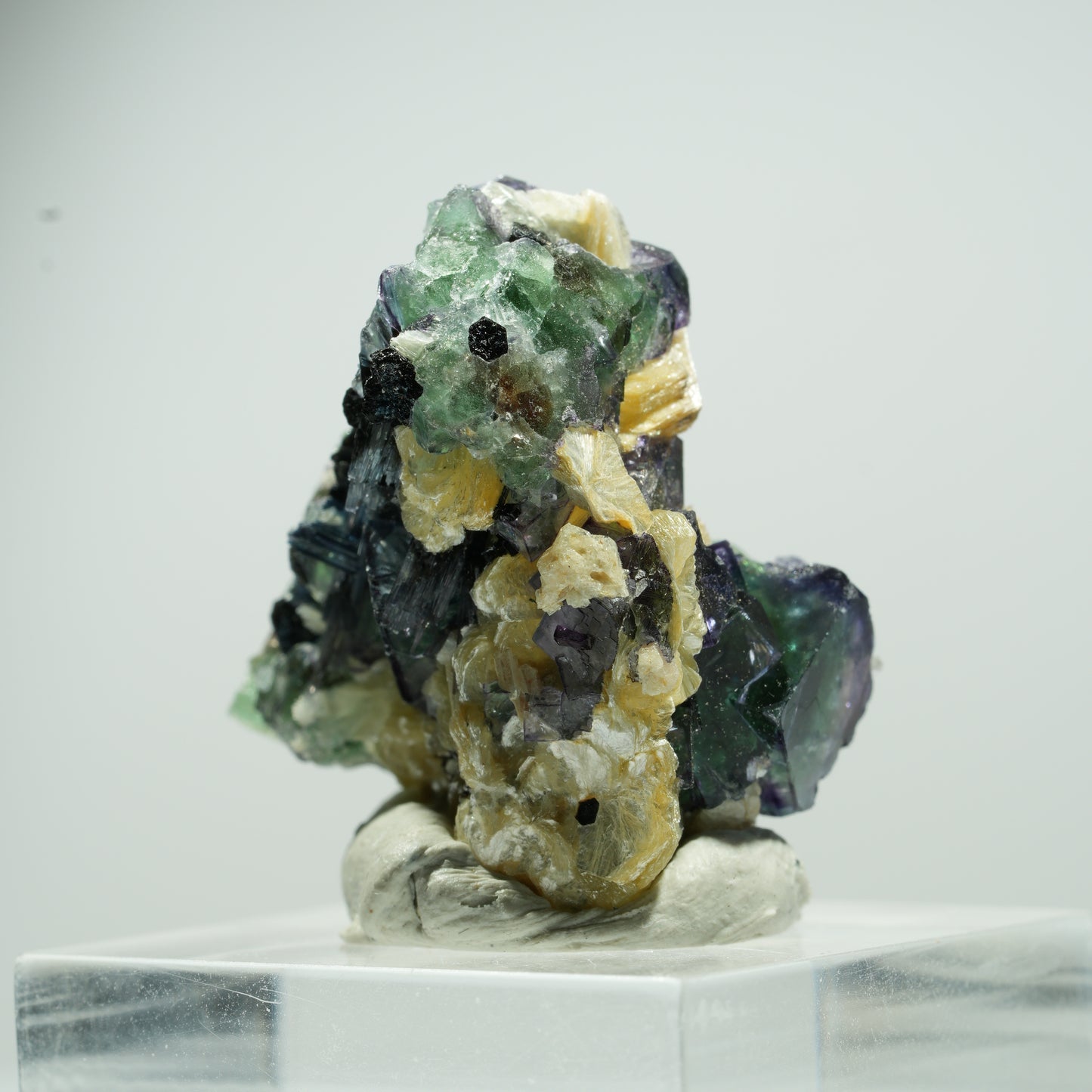 Seltene Phantom Fluorit Würfel, Muskovit Stufe Erongo, Namibia 14*13*10mm #13489