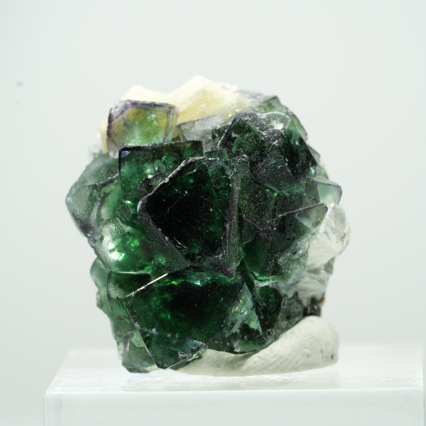 Seltene Phantom Fluorit Würfel, Muskovit Stufe Erongo, Namibia 14*12*9mm #13499