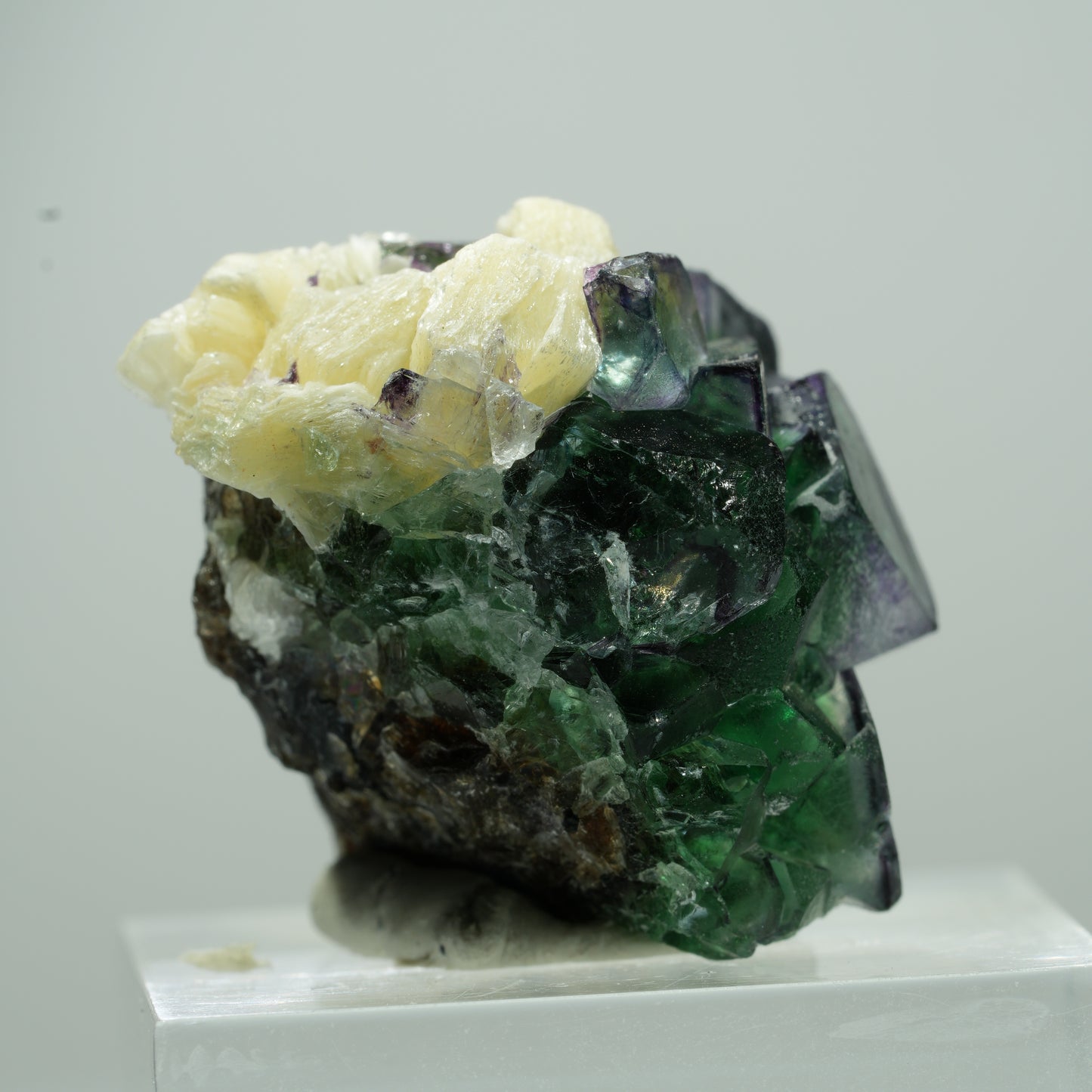 Seltene Phantom Fluorit Würfel, Muskovit Stufe Erongo, Namibia 14*12*9mm #13499
