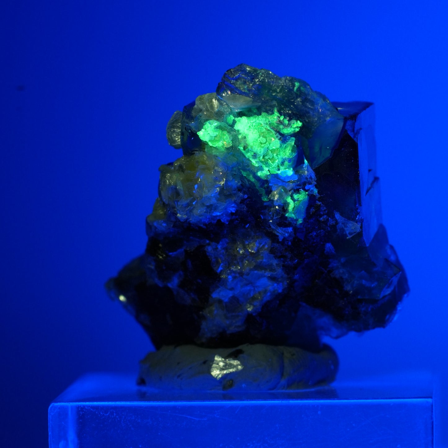Phantom Fluorit, Schörl Turmalin, Hyalit Opal, Muskovit Erongo Namibia 14*11*8mm #13501