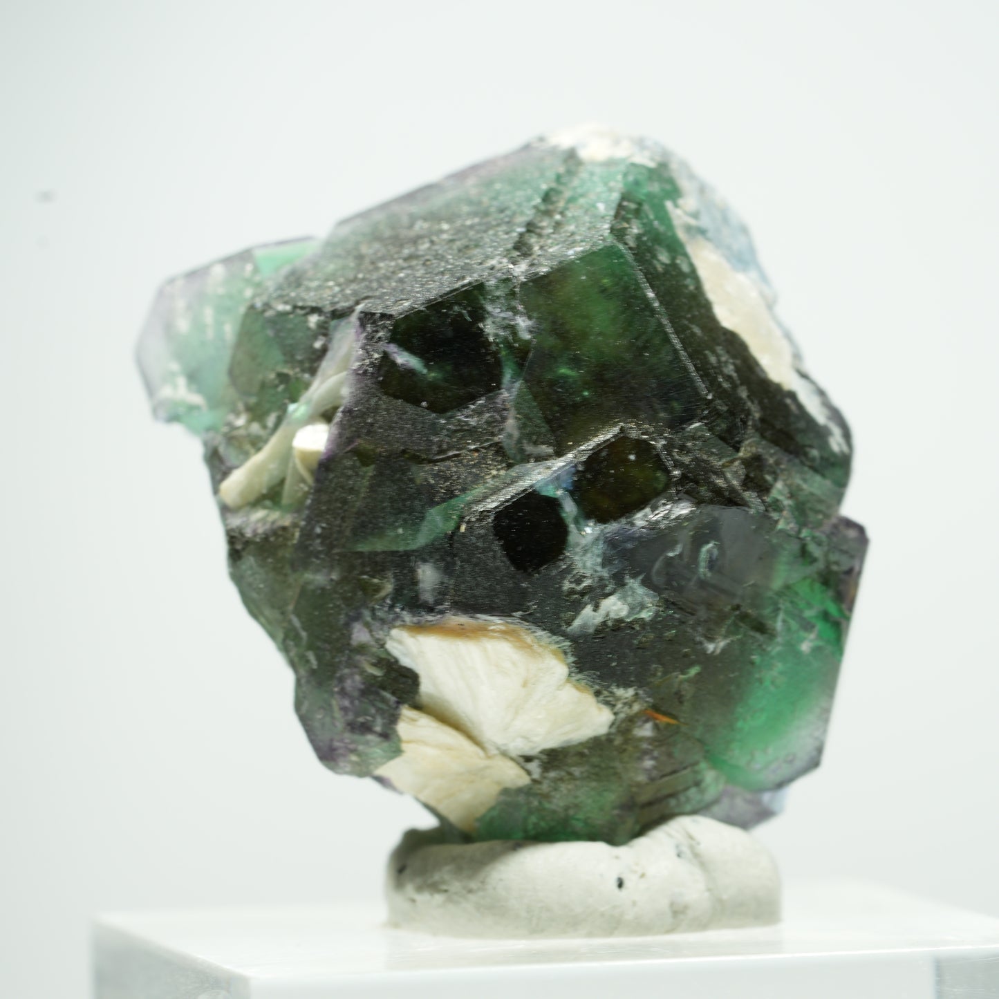 Phantom Fluorit hexagonal, Schörl Turmalin, Muskovit Erongo, Namibia 14*11*9mm #13502
