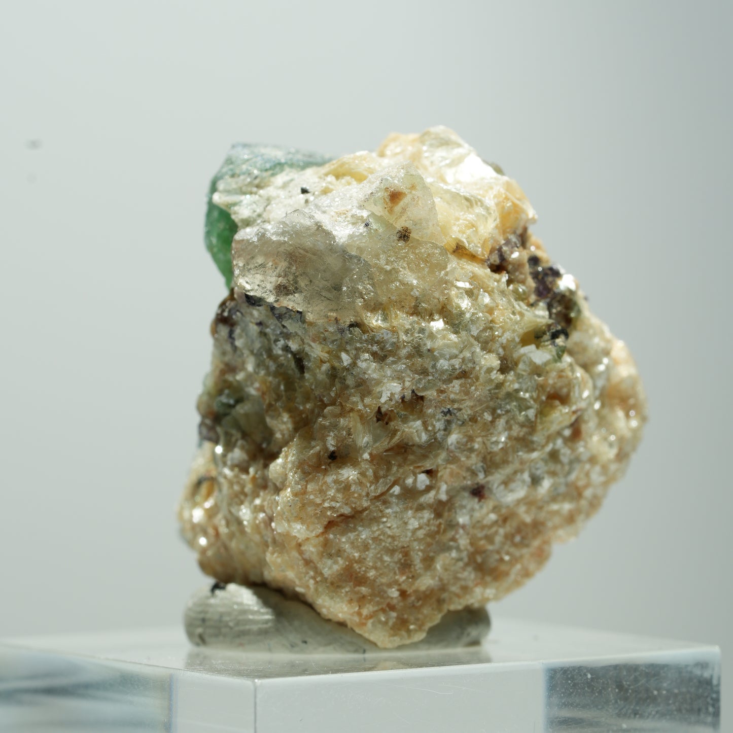 Seltene Phantom Fluorit Würfel, Muskovit Stufe Erongo, Namibia 13*12*10mm #13503